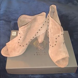 Women’s open toe bootie